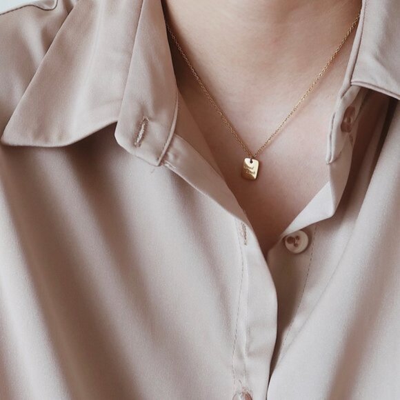 NEW 18K Gold Plated Square Good Luck Pendant Necklace - Picture 12 of 12